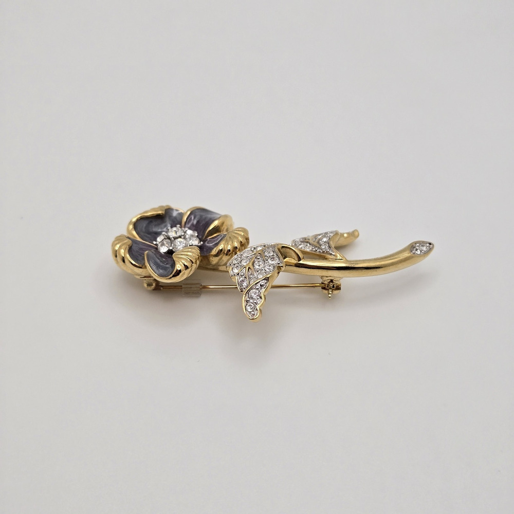 Vintage Nolan Miller Brooch Enamel Flower Rhinestone Goldtone Pin Classic Retro - Picture 10 of 12
